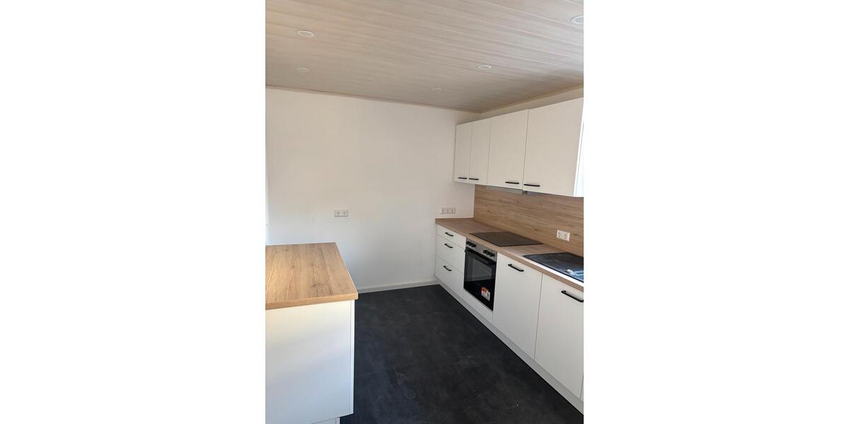 Erdgeschoßwohnung Aalen - 4 Zimmer, 85 m&sup2;, 950&euro; | Angebot:25948422