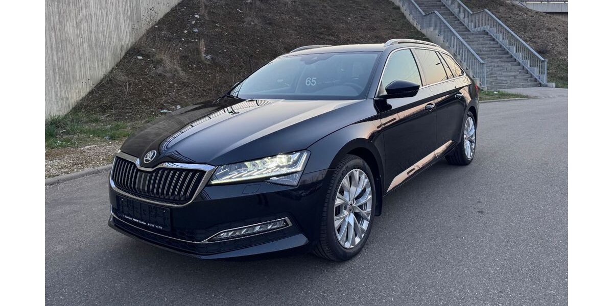 Skoda Superb 53.500 km 34.500 &euro; Essingen­­­ 73457