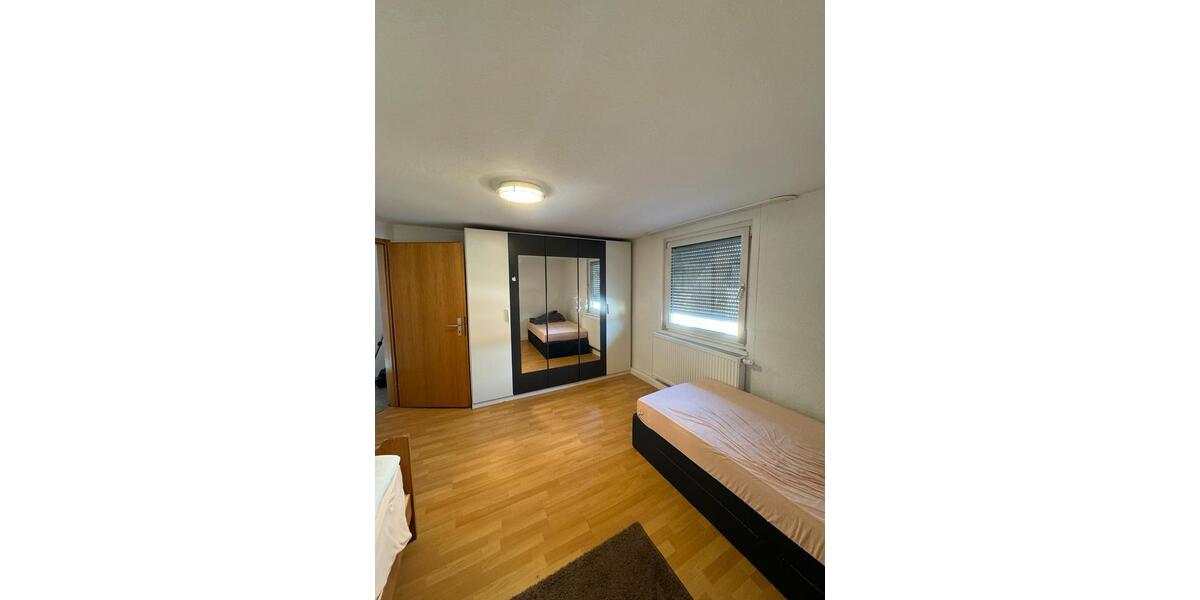 Dachgeschoßwohnung Aalen - 2 Zimmer, 70 m&sup2;, 550&euro; | Angebot:25239760