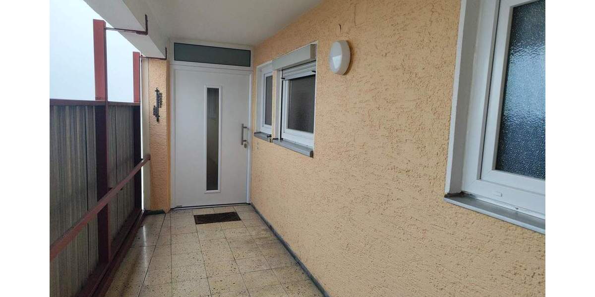 Etagenwohnung Heidenheim Schnaitheim - 3 Zimmer, 81 m&sup2;, 195.000&euro; | Angebot:25731071
