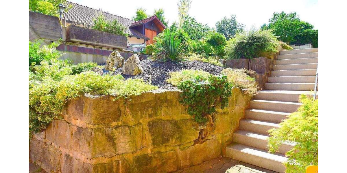 Mehrfamilienhaus, Wohnhaus Ellwangen (Jagst) Neunheim - 1 Zimmer, 259 m&sup2;, 693.500&euro; | Angebot:25735906