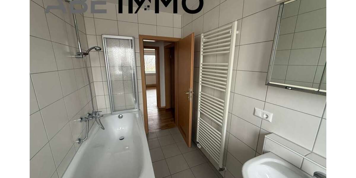 Etagenwohnung Giengen an der Brenz - 3 Zimmer, 70 m&sup2;, 180.000&euro; | Angebot:25588676