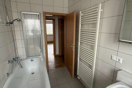 Wohnung Giengen an der Brenz - 3 Zimmer, 70 m&sup2;, 180.000&euro; | Angebot:25588676