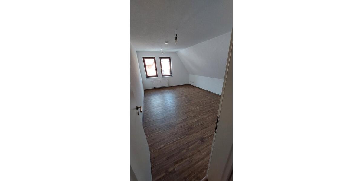 Maisonettenwohnung Schwäbisch Gmünd - 5 Zimmer, 133 m&sup2;, 1.350&euro; | Angebot:26035428