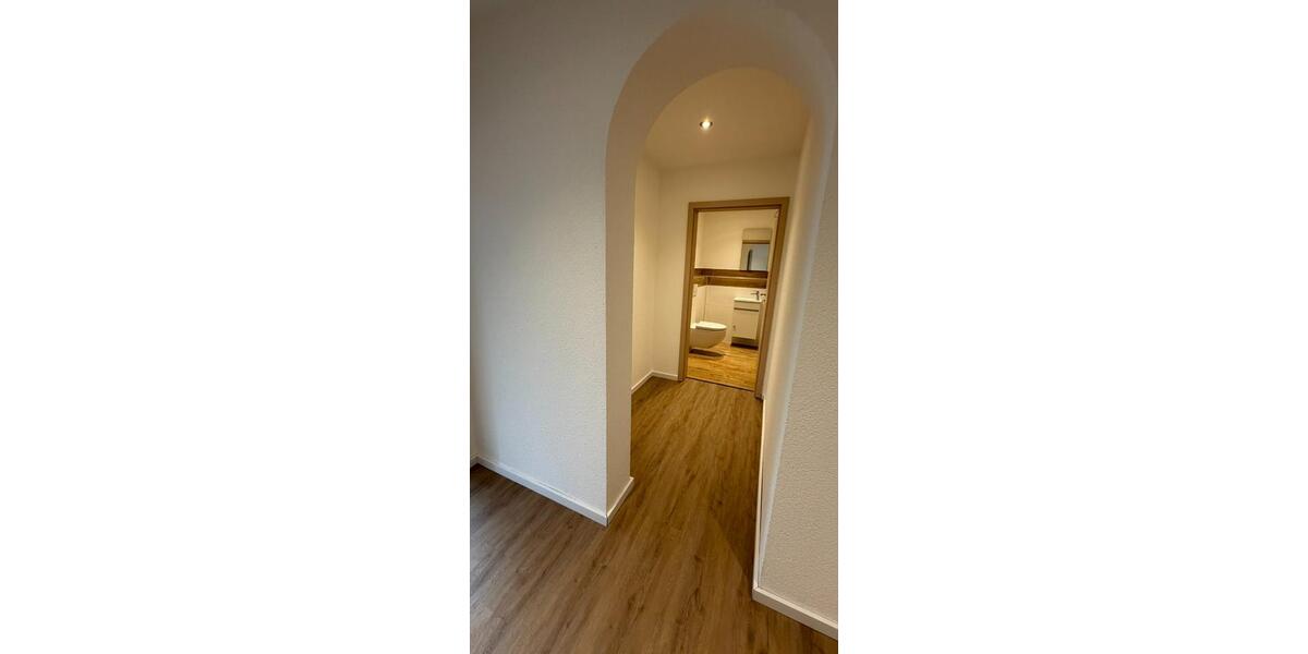 Etagenwohnung Mutlangen - 4 Zimmer, 110 m&sup2;, 1.300&euro; | Angebot:25843633