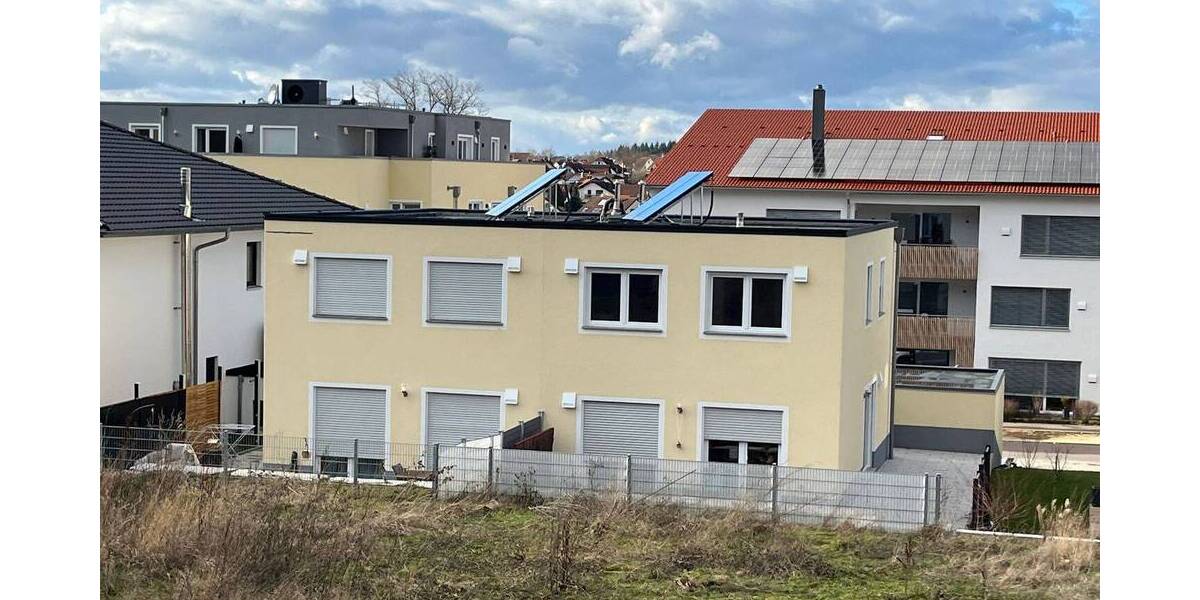 Mehrfamilienhaus, Wohnhaus Lauchheim - 4 Zimmer, 110 m&sup2;, 550.000&euro; | Angebot:25821381