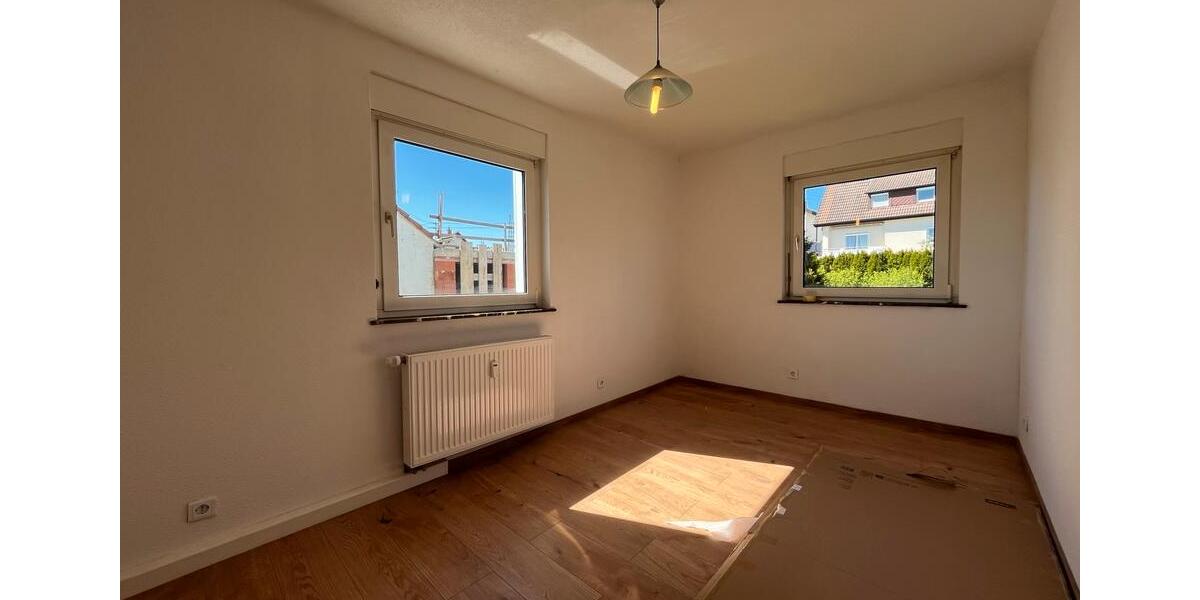 Etagenwohnung Aalen Unterkochen - 3 Zimmer, 70 m&sup2;, 770&euro; | Angebot:26384379