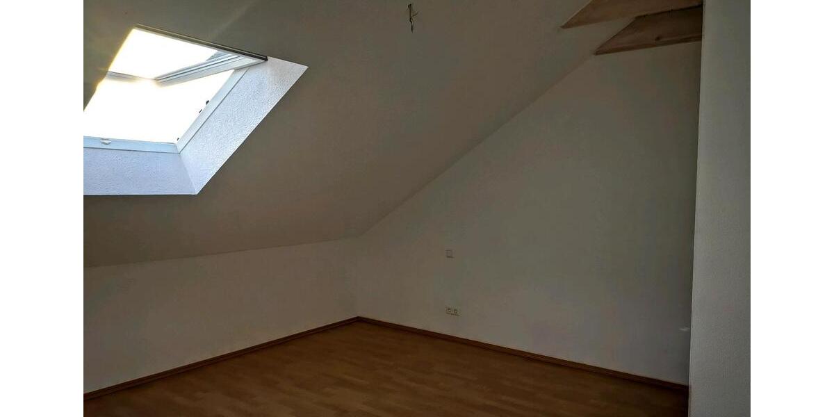 Maisonettenwohnung Aalen Unterkochen - 4.5 Zimmer, 104 m&sup2;, 1.480&euro; | Angebot:25941997