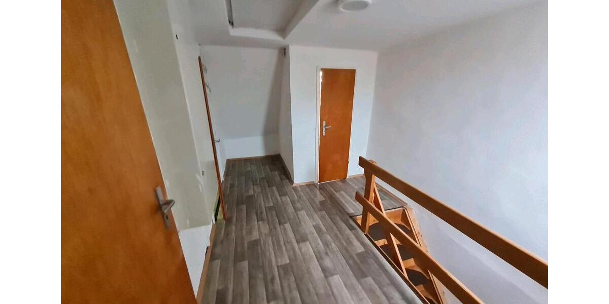 Einfamilienhaus Neresheim - 3 Zimmer, 65 m&sup2;, 80.000&euro; | Angebot:26020460