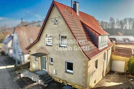 Haus Ellwangen - 5.5 Zimmer, 134 m&sup2;, 265.000&euro; | Angebot:24708512