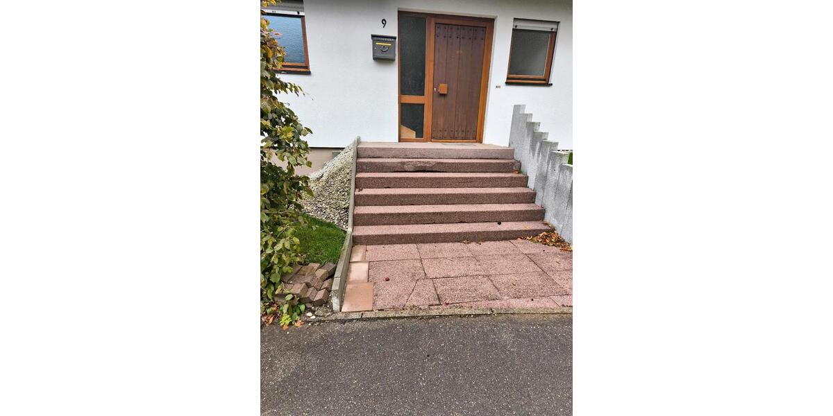 Einfamilienhaus Gerstetten - 6 Zimmer, 140 m&sup2;, 420.000&euro; | Angebot:23503914