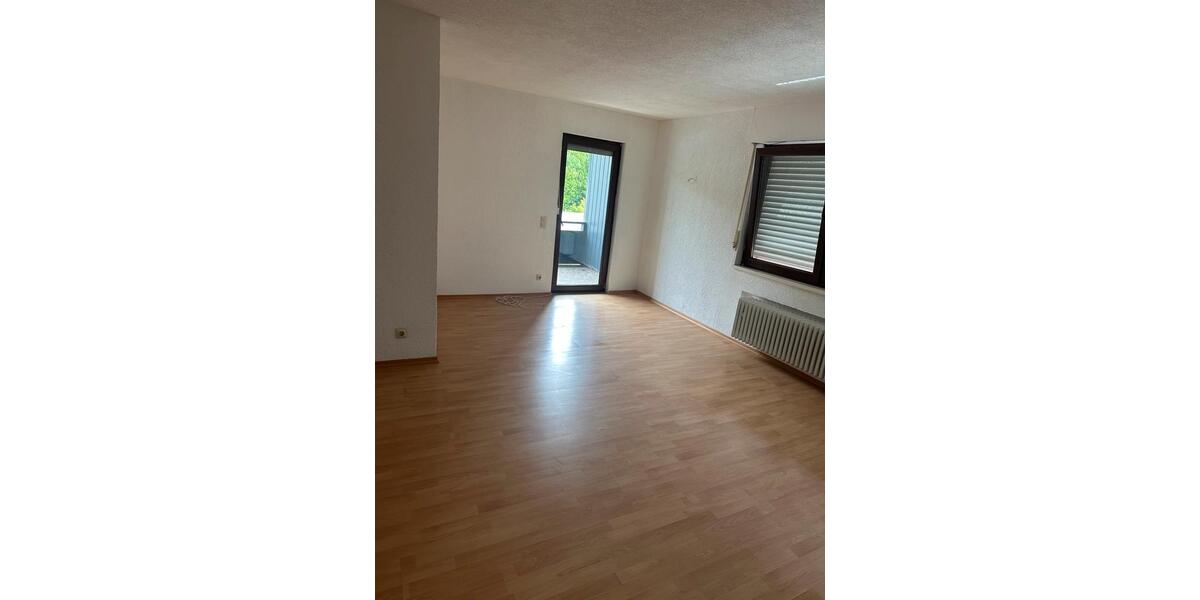 Etagenwohnung Aalen Attenhofen - 3 Zimmer, 90 m&sup2;, 850&euro; | Angebot:26577717