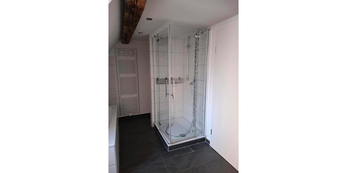 Dachgeschoßwohnung Nördlingen - 5 Zimmer, 110 m&sup2;, 1.250&euro; | Angebot:25382341