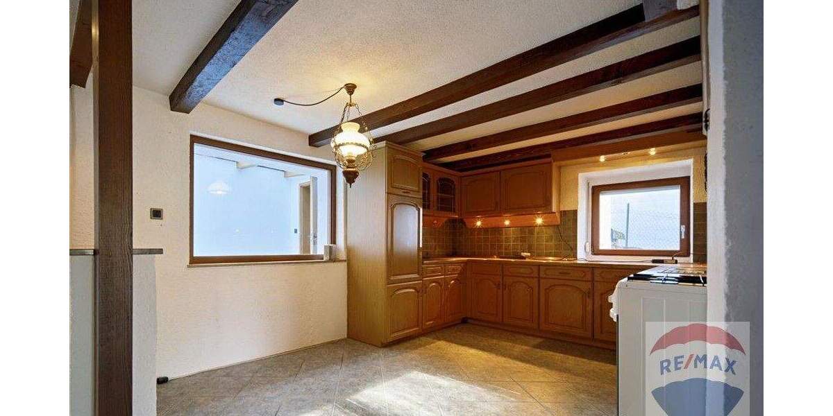 Einfamilienhaus Giengen Burgberg - 4 Zimmer, 127 m&sup2;, 320.000&euro; | Angebot:25771219