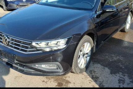 VW Passat Variant 98.250 km 22.430 &euro; Ellwangen 73479