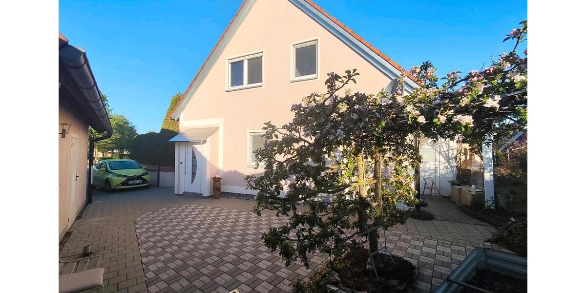 Einfamilienhaus Nördlingen - 4 Zimmer, 113 m&sup2;, 449.000&euro; | Angebot:27141168