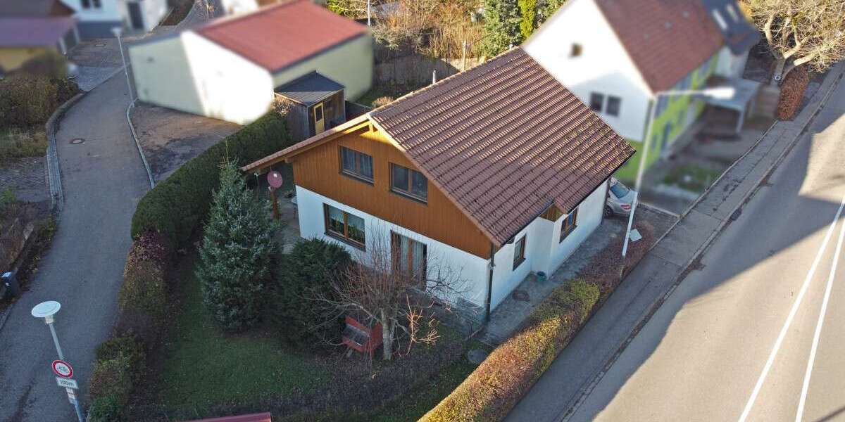 Einfamilienhaus Schwäbisch Gmünd Bargau - 5.5 Zimmer, 140 m&sup2;, 380.000&euro; | Angebot:24522842