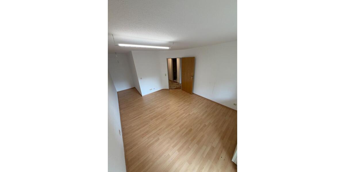 Erdgeschoßwohnung Aalen Unterkochen - 4 Zimmer, 90 m&sup2;, 319.000&euro; | Angebot:26584668