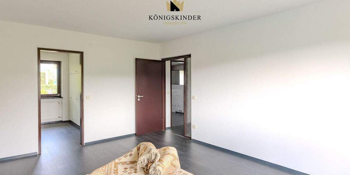 Einfamilienhaus Schwäbisch Gmünd Hussenhofen - 8 Zimmer, 282 m&sup2;, 799.000&euro; | Angebot:25770783