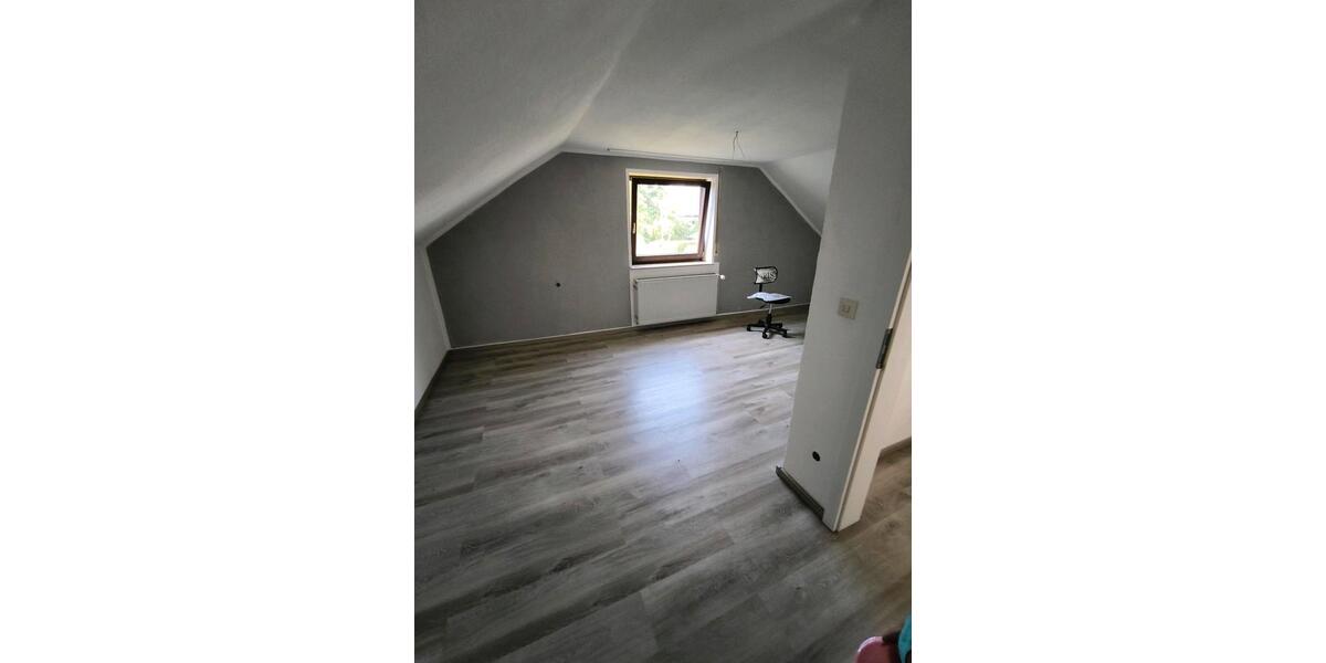 Einfamilienhaus Bopfingen - 6 Zimmer, 130 m&sup2;, 370.000&euro; | Angebot:25840682