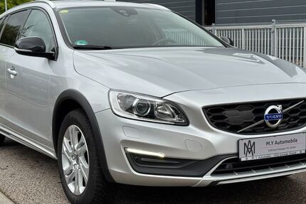 Volvo V60 Cross Country 145.000 km 15.890 &euro; Schwäbisch Gmünd 73529