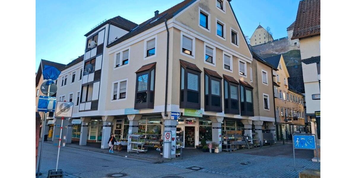 Etagenwohnung Heidenheim an der Brenz - 2 Zimmer, 72 m&sup2;, 220.000&euro; | Angebot:25220224