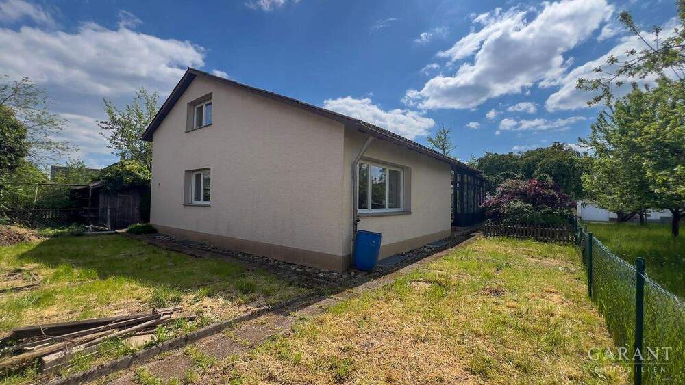 Einfamilienhaus Gschwend - 6 Zimmer, 158 m&sup2;, 329.000&euro; | Angebot:25802774