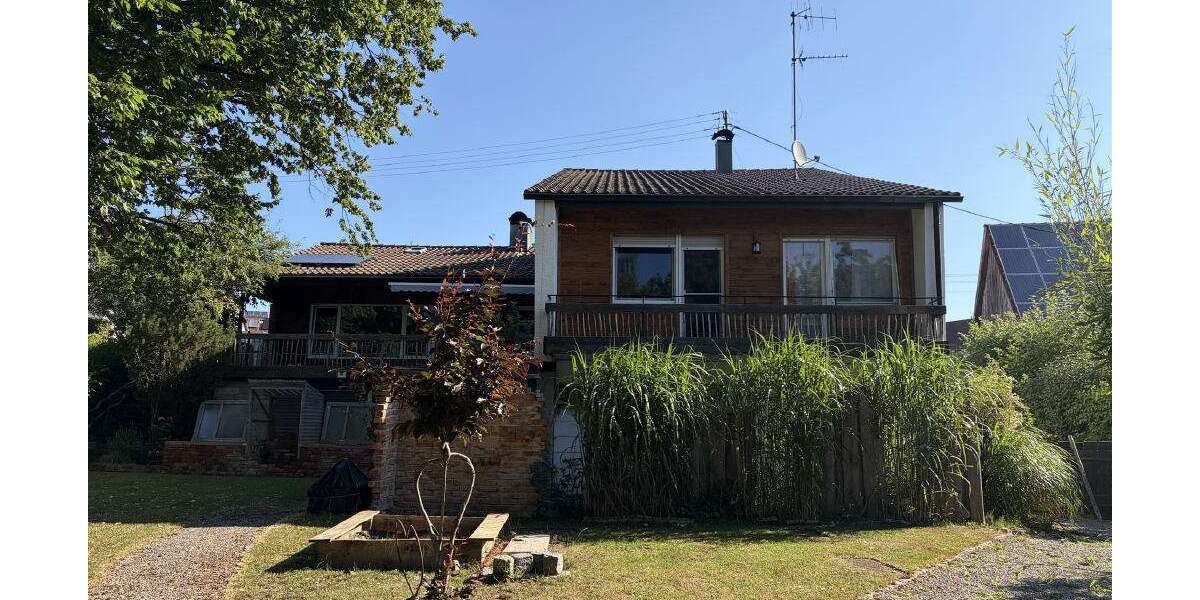 Einfamilienhaus Gschwend - 11 Zimmer, 260 m&sup2;, 540.000&euro; | Angebot:27007641