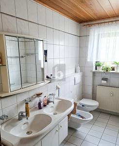 VOLLVERMIETETES OBJEKT MIT ATTRAKTIVER RENDITE - Zweifamilienhaus Steinheim am Albuch | Angebot:26918124
