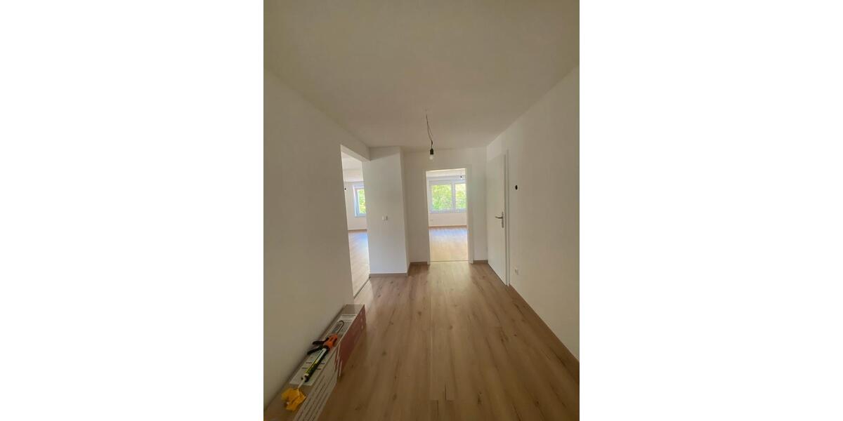 Erdgeschoßwohnung Aalen - 3 Zimmer, 68 m&sup2;, 1.160&euro; | Angebot:25992070