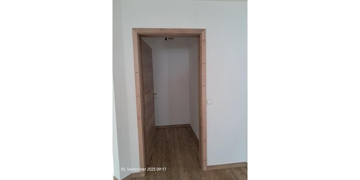 Erdgeschoßwohnung Frankenhardt - 3.5 Zimmer, 90 m&sup2;, 690&euro; | Angebot:26038454