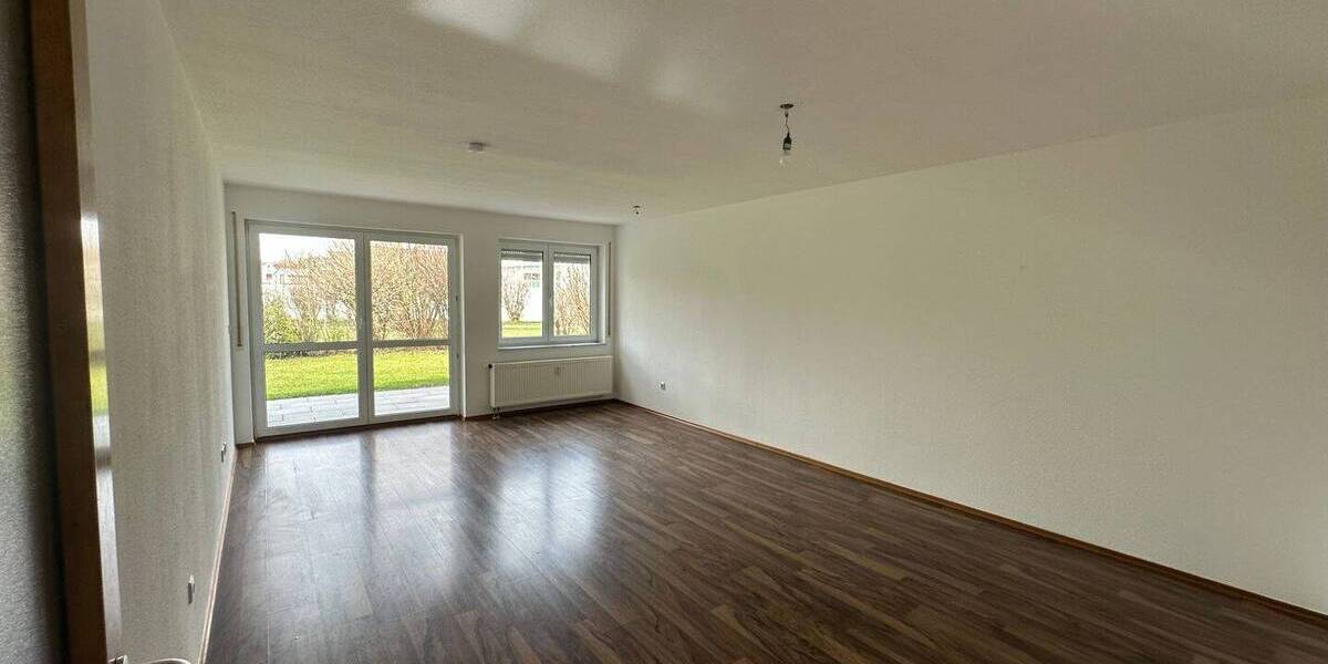 Etagenwohnung Riesbürg Utzmemmingen - 3 Zimmer, 81 m&sup2;, 665&euro; | Angebot:25800984