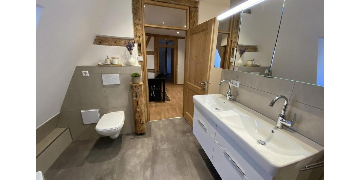 Einfamilienhaus Ellwangen (Jagst) - 5 Zimmer, 170 m&sup2;, 595.000&euro; | Angebot:26564000