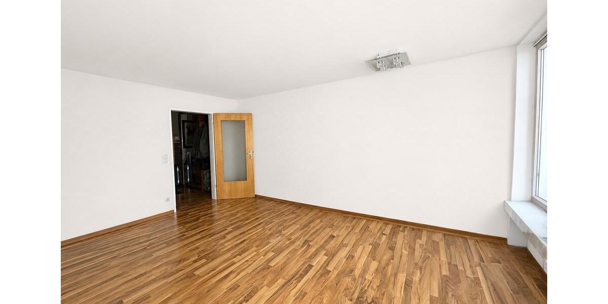 Etagenwohnung Aalen - 2.5 Zimmer, 65 m&sup2;, 310.000&euro; | Angebot:26485597