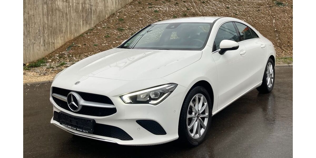 Mercedes-Benz CLA 200 76.000 km 28.200 &euro; Essingen­­­ 73457