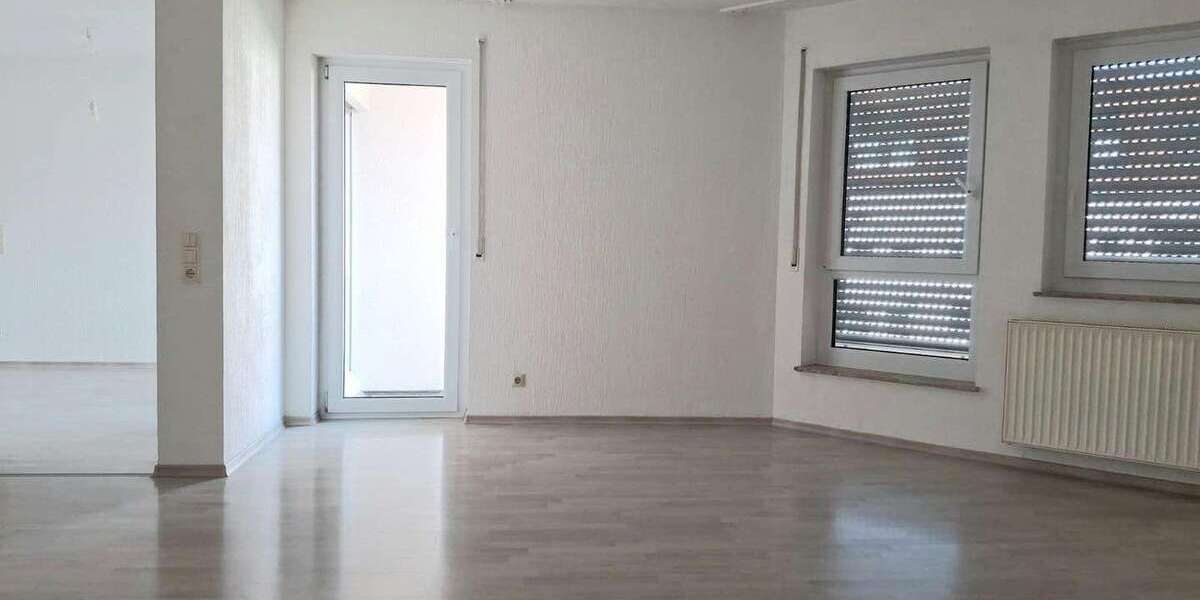 Etagenwohnung Schwäbisch Gmünd - 3.5 Zimmer, 90 m&sup2;, 285.000&euro; | Angebot:26552880