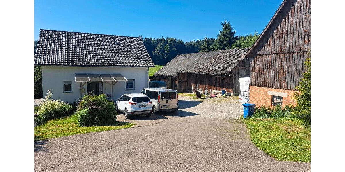 Einfamilienhaus Gschwend - 8 Zimmer, 170 m&sup2;, 1.050.000&euro; | Angebot:26704685