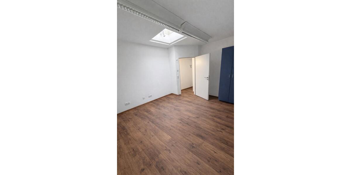 Etagenwohnung Aalen Unterkochen - 6 Zimmer, 170 m&sup2;, 400&euro; | Angebot:24979817
