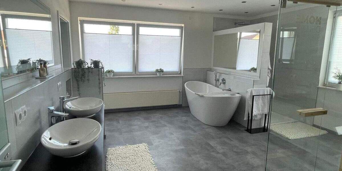 Mehrfamilienhaus, Wohnhaus Aalen Ebnat - 1 Zimmer, 588 m&sup2;, 1.299.000&euro; | Angebot:25733303