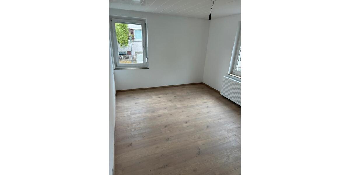 Erdgeschoßwohnung Heidenheim an der Brenz - 2 Zimmer, 89 m&sup2;, 1.350&euro; | Angebot:26652387