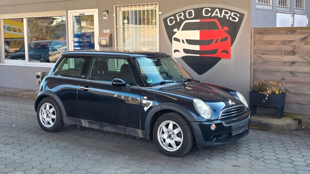 Mini ONE 194.000 km 990 &euro; Heidenheim 89520