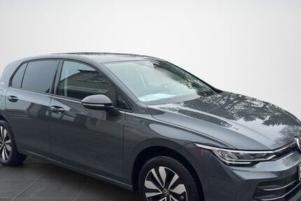 VW Golf 5.000 km 34.490 &euro; Nördlingen 86720