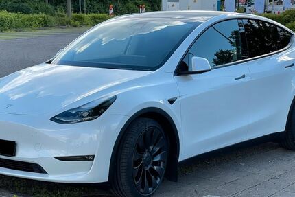 Tesla Model Y 95.000 km 32.950 &euro; Altheim 89174