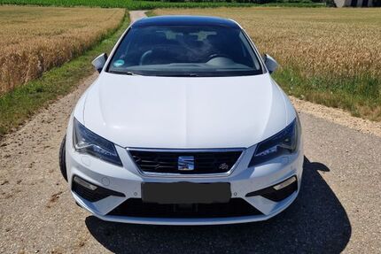 Seat Leon 111.562 km 17.899 &euro; Nördlingen 86720