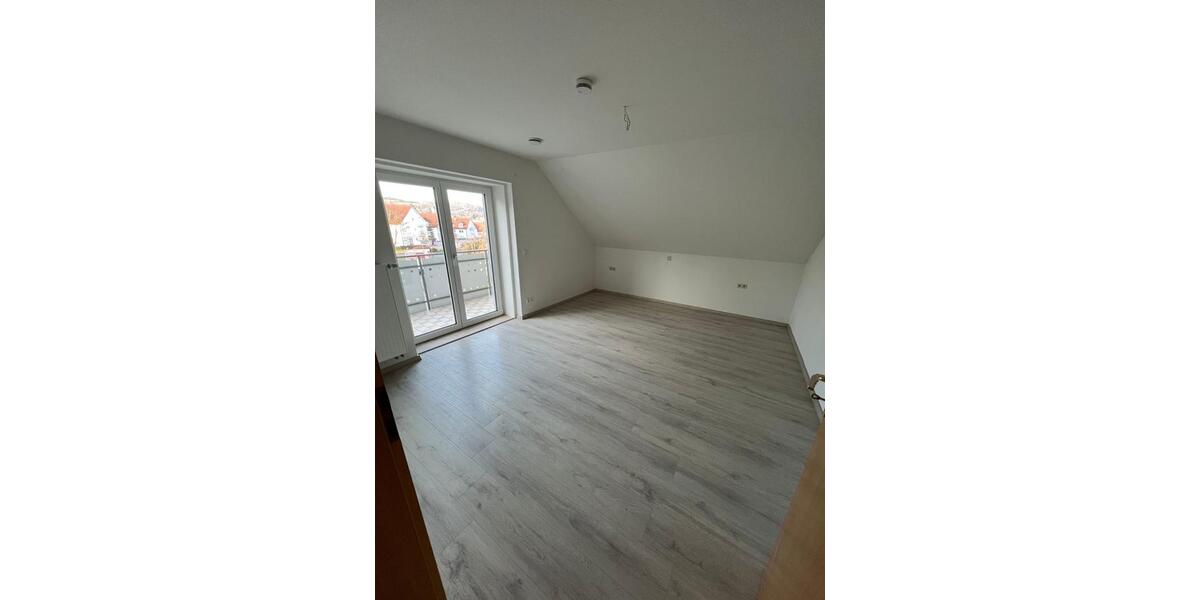 Etagenwohnung Bopfingen - 4.5 Zimmer, 115 m&sup2;, 1.200&euro; | Angebot:24243808