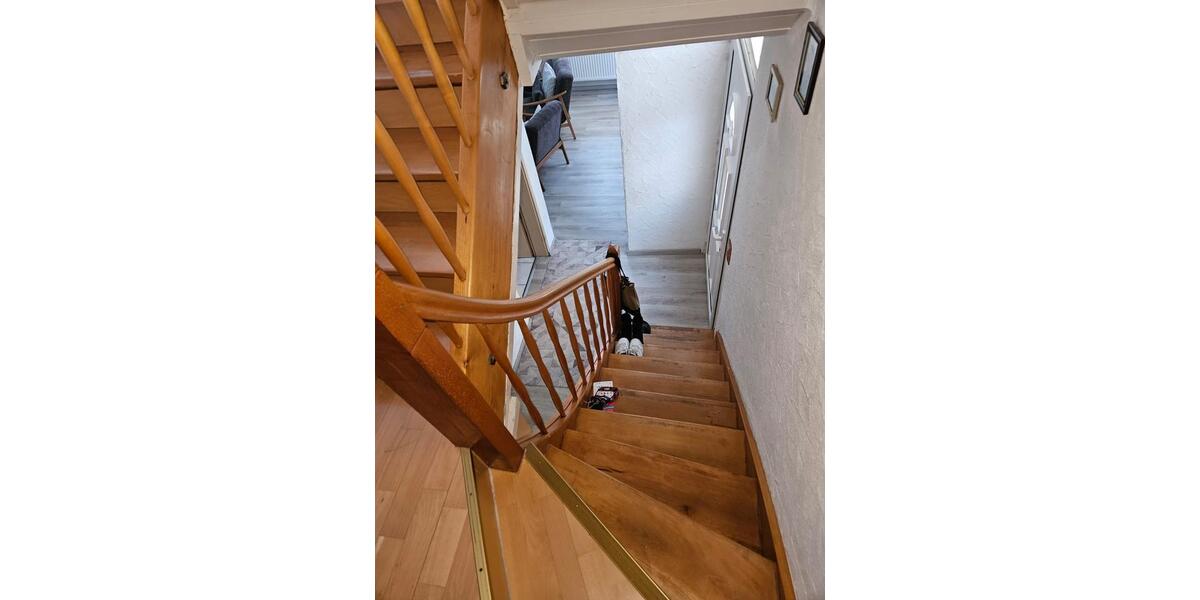 Doppelhaushälfte Aalen - 5 Zimmer, 160 m&sup2;, 340.000&euro; | Angebot:25875703