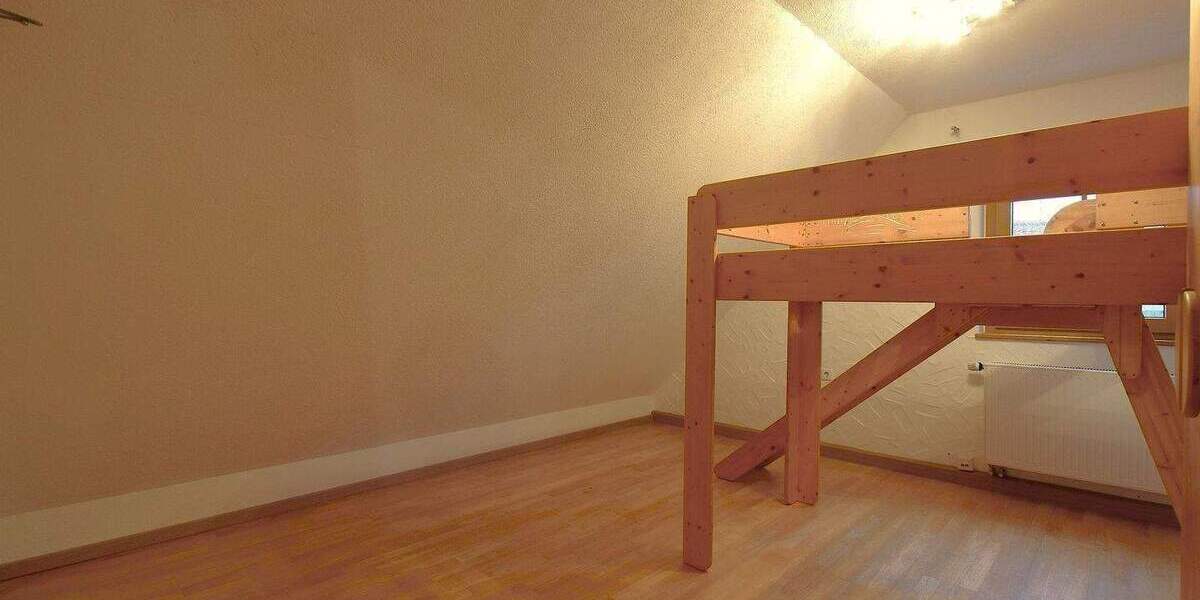 Mehrfamilienhaus, Wohnhaus Böbingen an der Rems Böbingen - 7 Zimmer, 224 m&sup2;, 600.000&euro; | Angebot:26703166