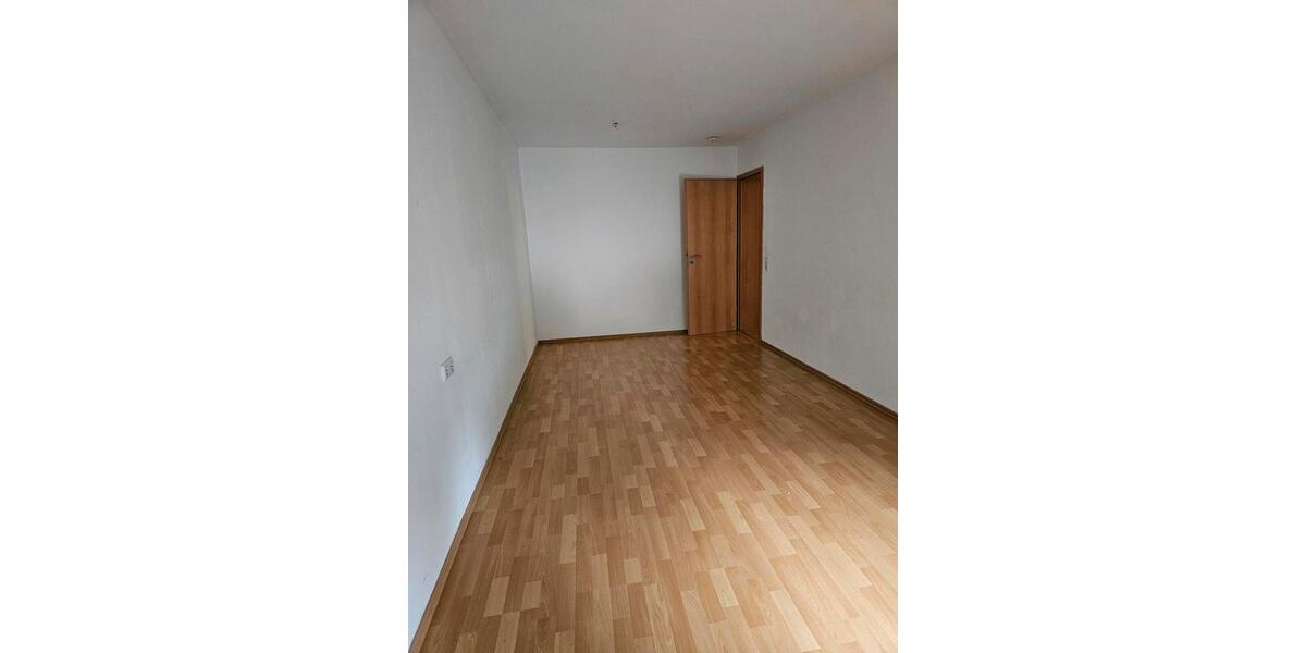 Erdgeschoßwohnung Schwäbisch Gmünd Bargau - 3 Zimmer, 79 m&sup2;, 1.150&euro; | Angebot:27576587