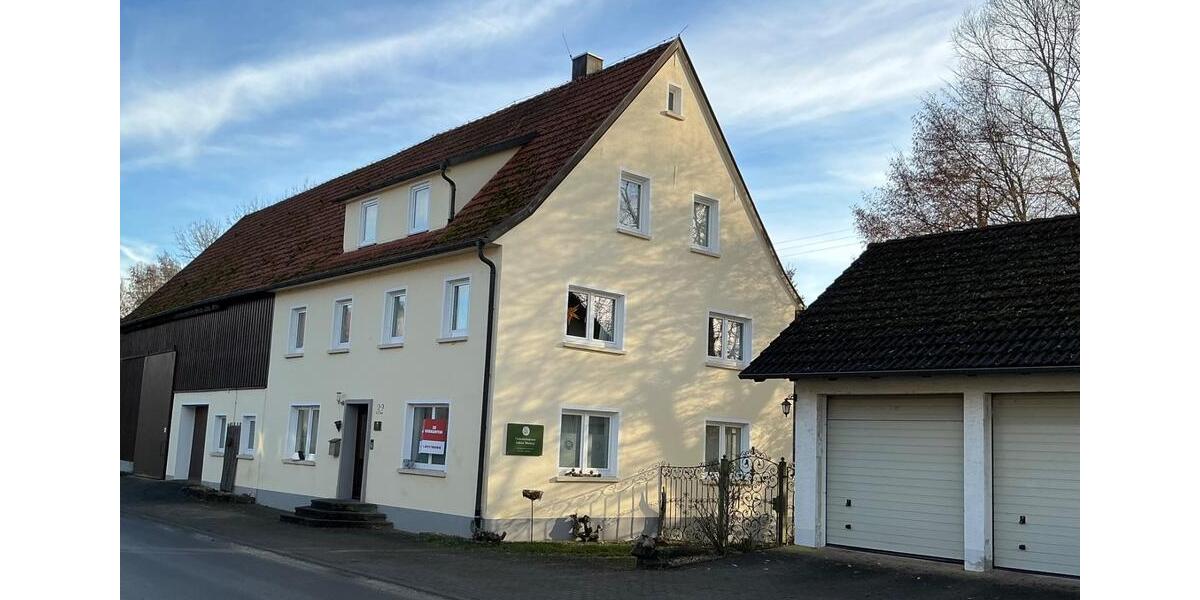 Einfamilienhaus Bühlertann - 8 Zimmer, 230 m&sup2;, 499.000&euro; | Angebot:25352389