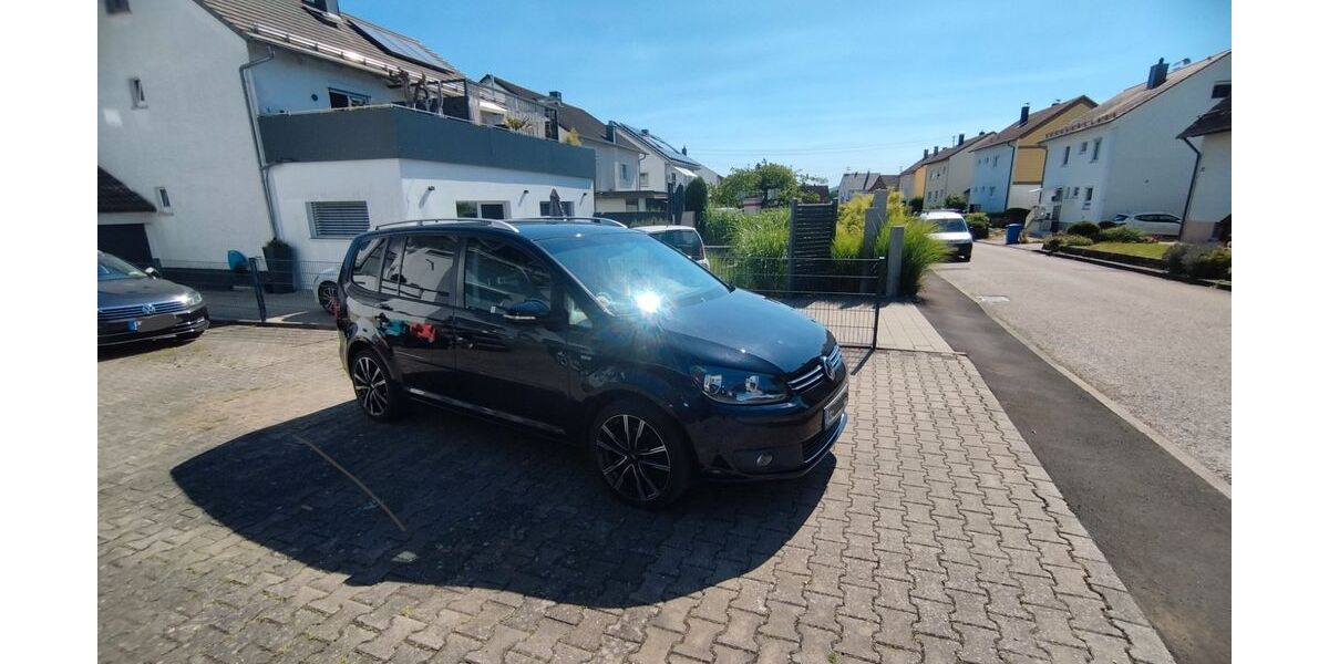 VW Touran 195.000 km 8.500 &euro; Aalen 73434